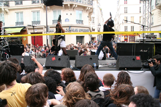 live : photo de concert de Aqme à Paris, Solidarité Sida