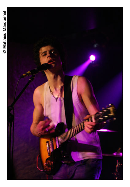 live : photo de concert de BB Brunes  Paris, le Gibus