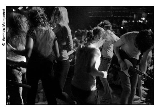 live : photo de concert de BB Brunes  Paris, Back Up
