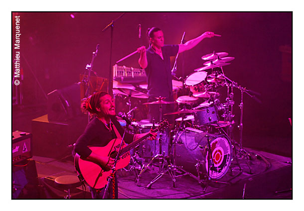 live : photo de concert de John Butler Trio  Paris, Olympia