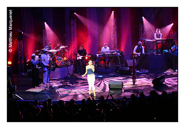 live : photo de concert de Joss Stone  Paris, Grand Rex