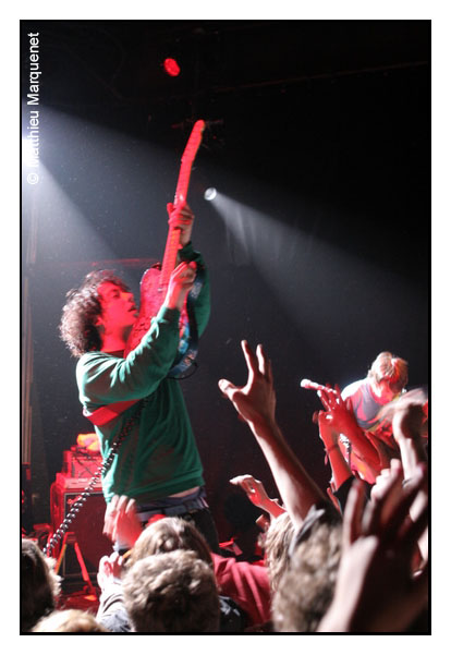 live : photo de concert de The Wombats  Paris, Trabendo