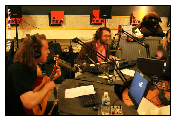 live : photo de concert de la Chanson du dimanche  Paris, La Mouv Session (Studio 108 de Radio France)