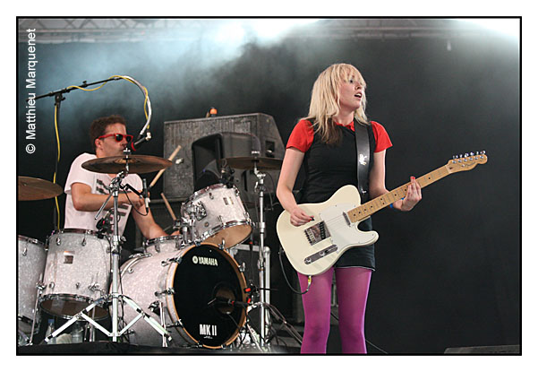 live : photo de concert de The Ting Tings  Roskilde (Danemark), Roskilde Festival