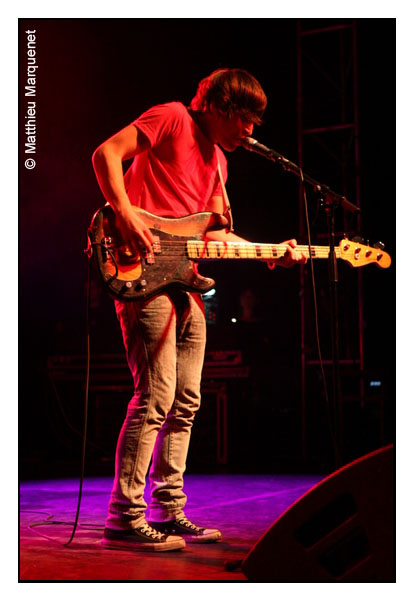 live : photo de concert de The Wombats  Paris, Elysee Montmartre