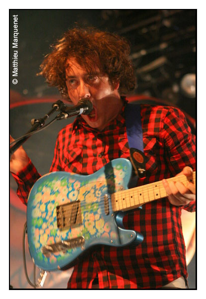 live : photo de concert de The Wombats  Paris, Elysee Montmartre