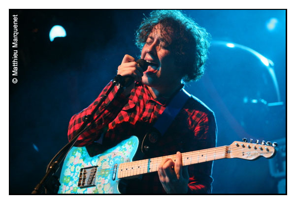 live : photo de concert de The Wombats  Paris, Elysee Montmartre