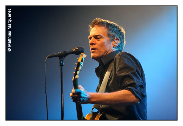 live : photo de concert de Bryan Adams  Paris, Znith