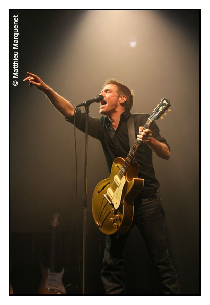 live : photo de concert de Bryan Adams  Paris, Znith