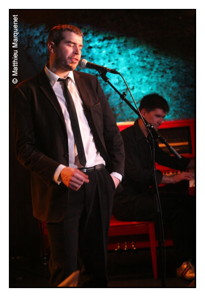 live : photo de concert de Louis Coumian  Paris, Sentier des Halles