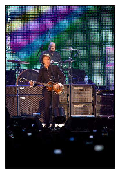 live : photo de concert de Paul Mc Cartney  Paris, POPB (Bercy)