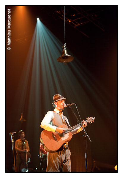 live : photo de concert de Charlie Winston  Paris, Znith