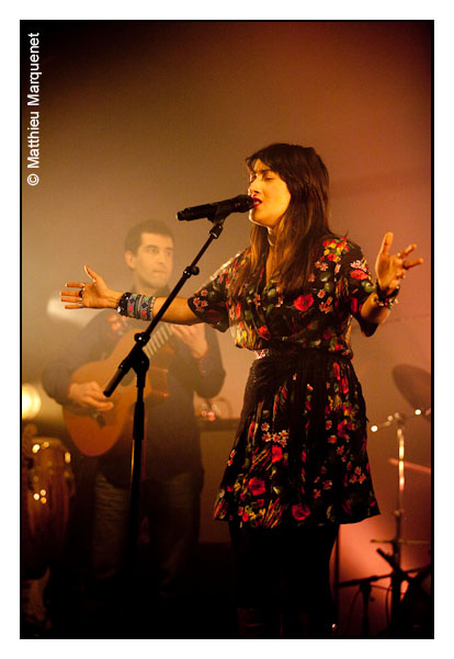 live : photo de concert de Hindi Zahra à Paris, la Cigale
