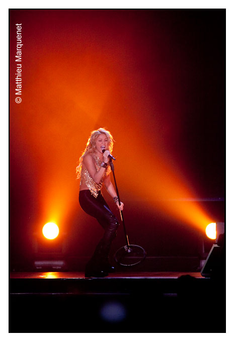 live : photo de concert de Shakira  Paris, Bercy