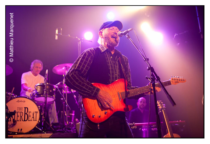 live : photo de concert de AfterBeat, avec Tony Sheridan et Pete Best  Paris, le Divan du Monde