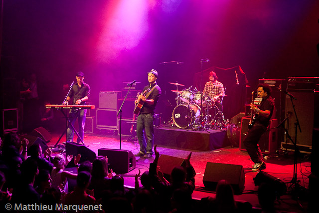 live : photo de concert de Gramm  Paris, la Cigale