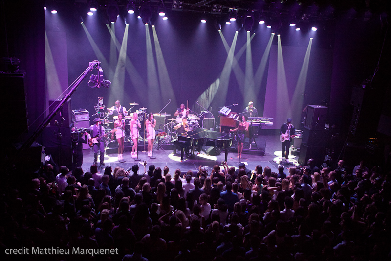 live : photo de concert de Robin Thicke  Paris, Yoyo