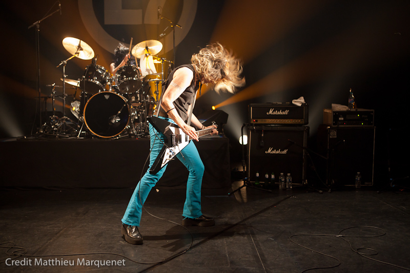 live : photo de concert de L7  Paris, Bataclan