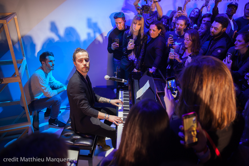 live : photo de concert de Julien Doré  Paris, Station F