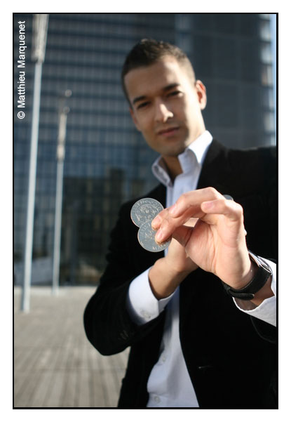 photo de Vincent, magicien, session photo  la bibliothque Franois Mitterand, Paris, 15 mars 2009